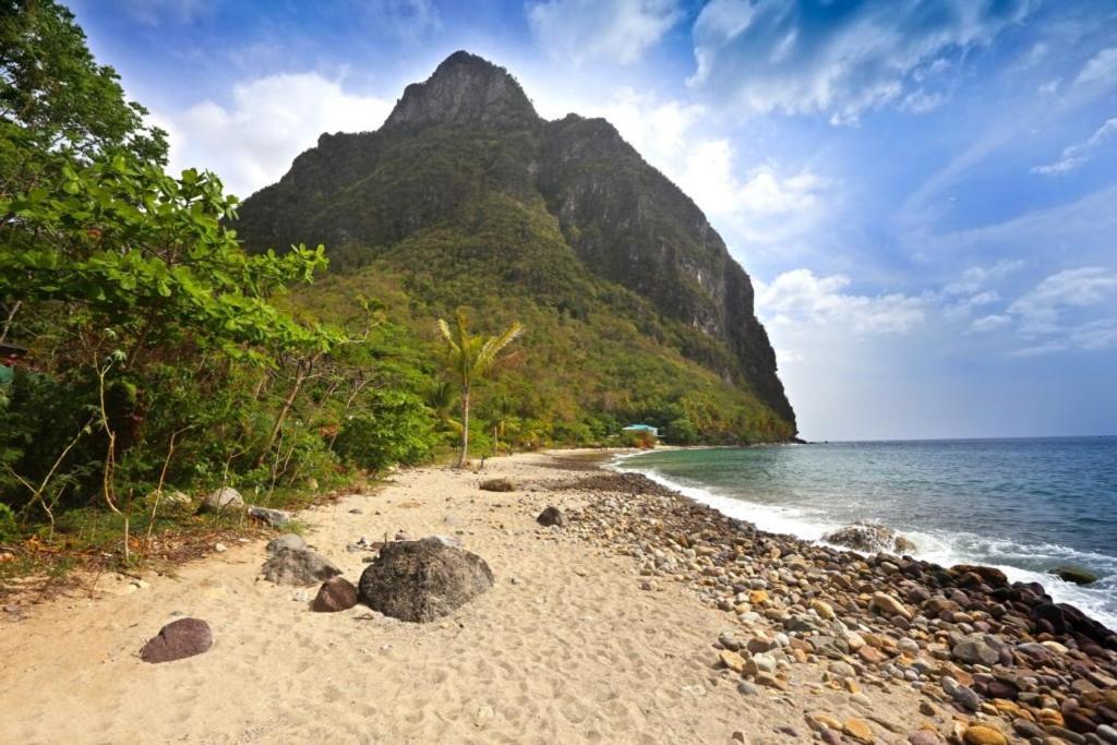 Authentic St, Lucian Experience At Prestigious 2-Bed Villa - Colibri Cottage Villa Soufriere Exterior photo