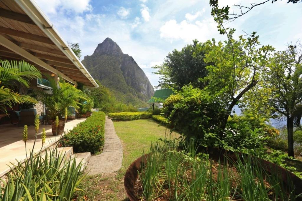 Authentic St, Lucian Experience At Prestigious 2-Bed Villa - Colibri Cottage Villa Soufriere Exterior photo