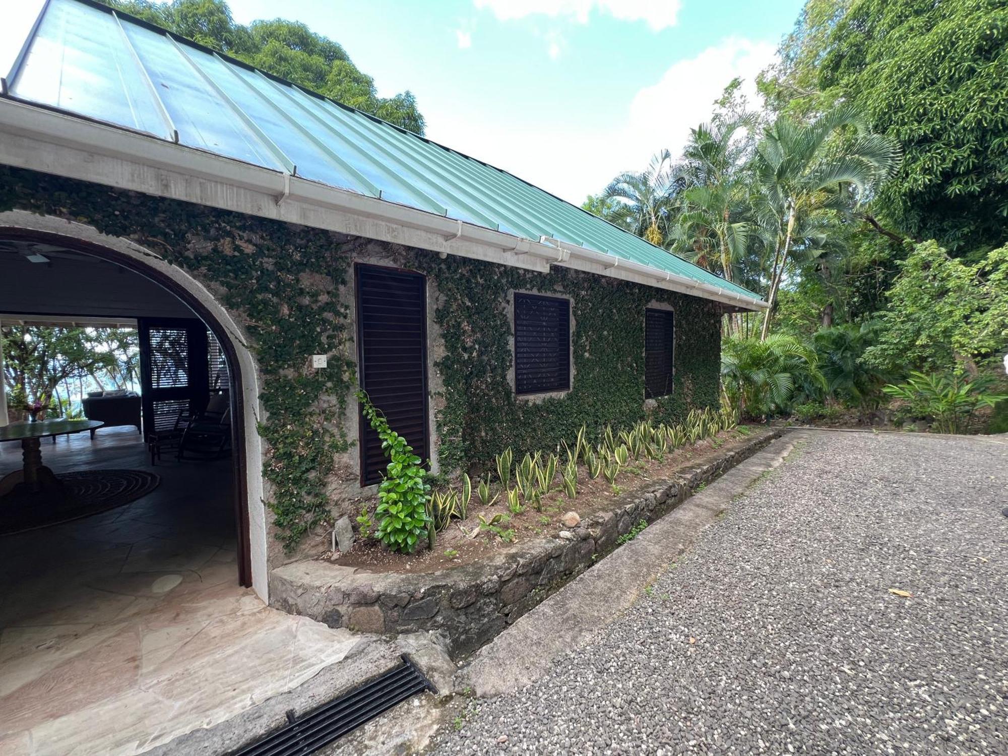 Authentic St, Lucian Experience At Prestigious 2-Bed Villa - Colibri Cottage Villa Soufriere Exterior photo